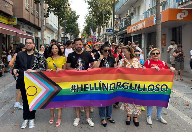 El  Orgullo LGTBIQ+ 2025 de Hellín clama por un futuro inclusivo y diverso