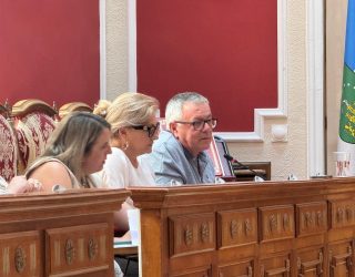 Según la concejala socialista, Luscinda Carreres, “la Escuela Oficial de Idiomas no cerrará el próximo curso”