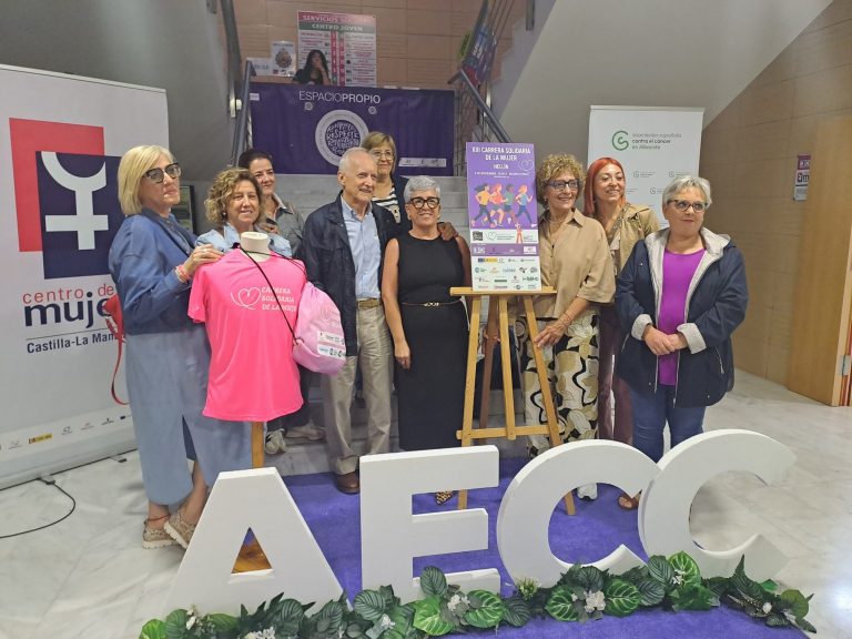 Presentación de la XIII Carrera Solidaria de la Mujer en Hellín
