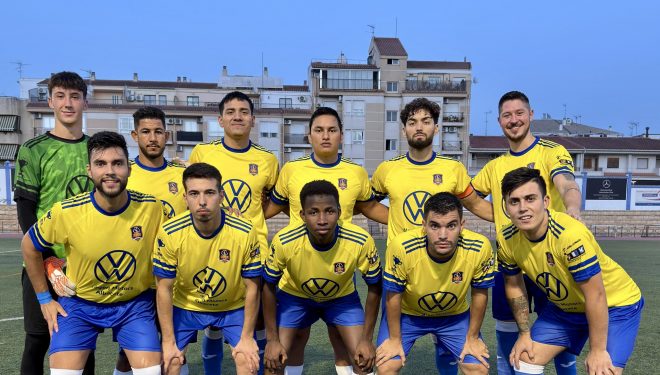 El Hellín CF espera con ganas el inicio de la liga tras golear al Jumilla