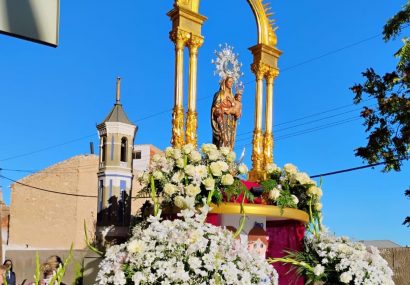 La Feria de Hellín comienza con la espectacular cabalgata y el traslado de la Virgen