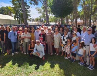 Homenaje a los docentes con la exposición “Maestros de Hellín vocación y legado”