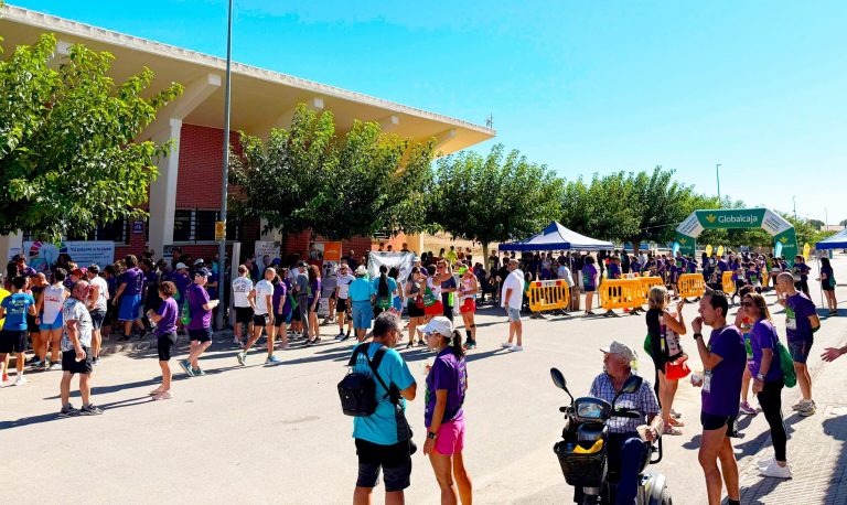 Gran éxito de la Carrera Solidaria en Hellín con más de 500 participantes
