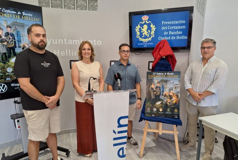 Celebración del III Certamen de Bandas de Cornetas y Tambores “Ciudad de Hellín”