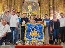 Ofrenda del Hellín CF a la Virgen del Rosario en el inicio de temporada