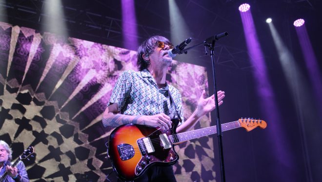 Gran acogida al concierto de Lori Meyers en la Feria de Hellín