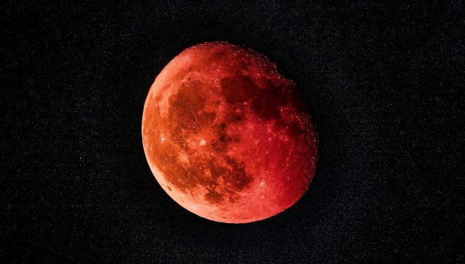 La Luna se teñirá de rojo en Hellín con el eclipse lunar del 7 de septiembre La Luna se teñirá de rojo en Hellín con el eclipse lunar del 7 de septiembre