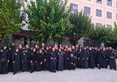 Los tamborileros de Hellín deslumbran en Barcelona ante ministros de la UNESCO