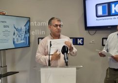 El alcalde acusa al PSOE de mentir sobre las ayudas FEDER y defiende la gestión del Ayuntamiento