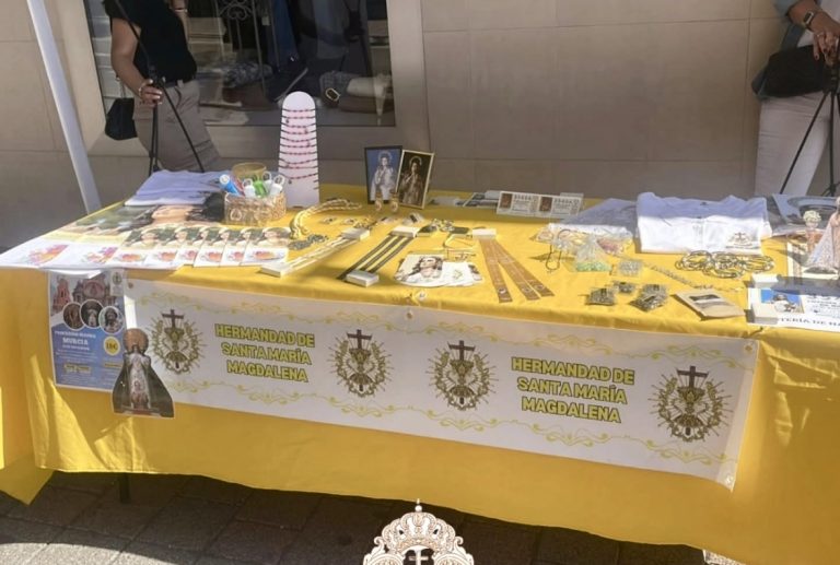 La Cofradía de la Magdalena aclara que no tiene relación con una asociación que vende productos con su nombre