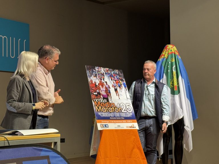 Presentado el cartel de la XXXVII Media Maratón Ciudad de Hellín