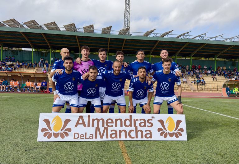 El Hellín C.F. firma goleada histórica ante el Valdeganga
