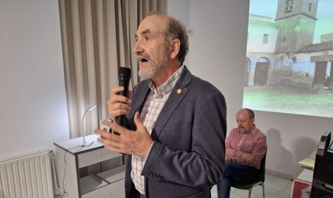 https://elfarodehellin.com/wp-content/uploads/2025/10/antonio-caulin-e1760618920120.jpg
