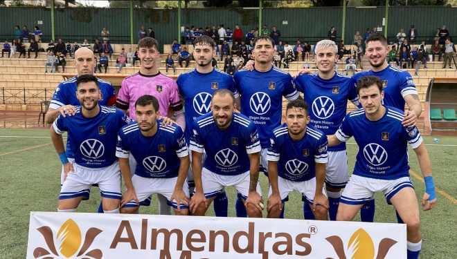 Ajustada victoria del Hellín CF ante un Manchego Provencio muy combativo Ajustada victoria del Hellín CF ante un Manchego Provencio muy combativo