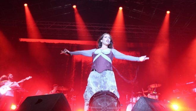 Lia Kali y Serko conquistan la Zona 0 con un directo lleno de emoción y energía Lia Kali y Serko conquistan la Zona 0 con un directo lleno de emoción y energía