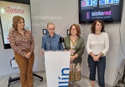 El placer de leer sin prisas llega al Centro de Mayores Zona Norte