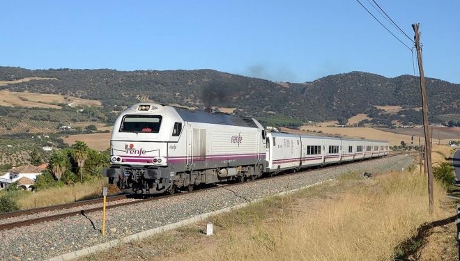 Renfe mantiene el tramo Cartagena–Albacete por autobús y descarta su reapertura en diciembre Renfe mantiene el tramo Cartagena–Albacete por autobús y descarta su reapertura en diciembre