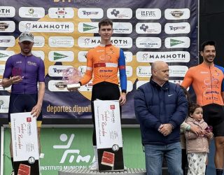 Dominio hellinero en Albacete con victoria de Juan González y tercer puesto de Alberto López