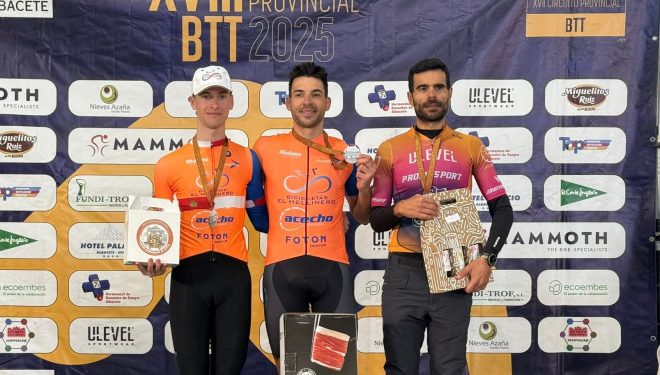 Alberto López vuelve a ganar en El Bonillo en una carrera que hizo selección desde lejos