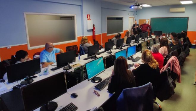 Los cursos de formación municipal logran una inserción laboral superior al 60%