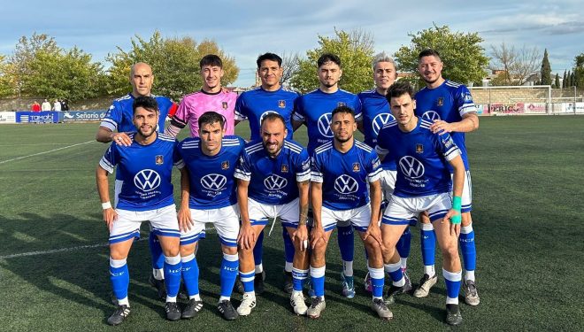 El Hellín C.F. golea al Atlético Ibañés y sigue imparable