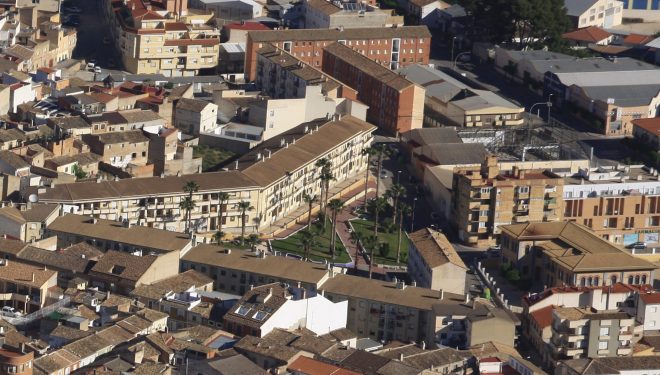 Hellín reduce el paro en noviembre con 19 personas menos y bajada en el sector Servicios