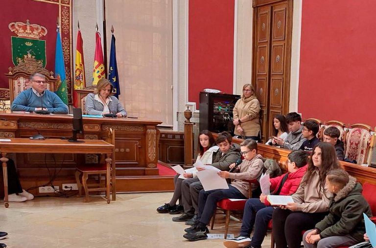 El Pleno Escolar deja frases que deberían hacer reflexionar