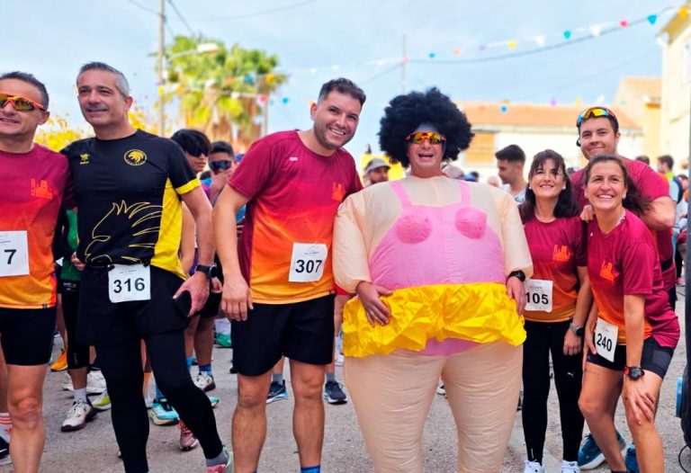 Gran ambiente y más de 500 participantes en la XI Carrera Popular de Sierra