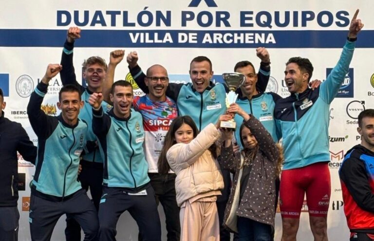 Rafael López Hermosilla lidera al Club Triatlón Archena Sipcam hacia el título regional de duatlón por equipos