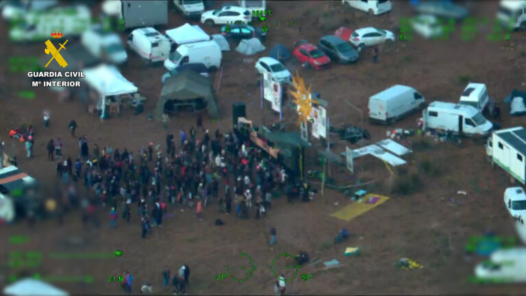 La Guardia Civil detiene a 63 personas tras la rave ilegal del Cenajo
