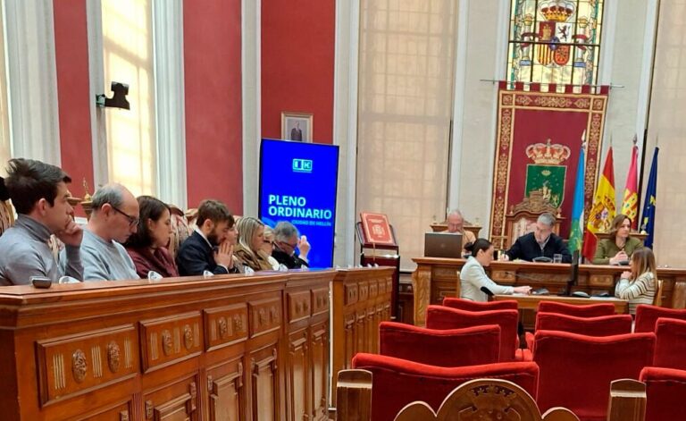 El Pleno de Hellín aprueba dos propuestas clave sobre agua, saneamiento y defensa del regadío