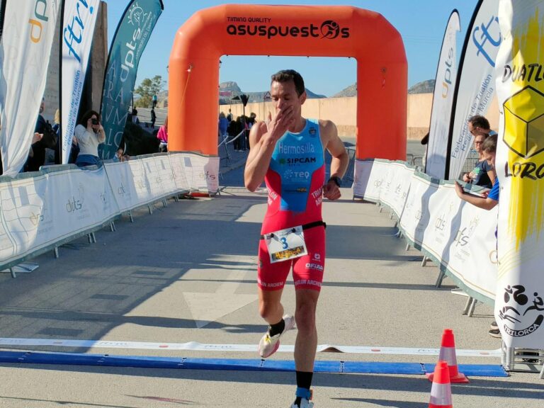 Rafael López Hermosilla roza el podio absoluto en el Regional de Duatlón de Murcia disputado en Lorca