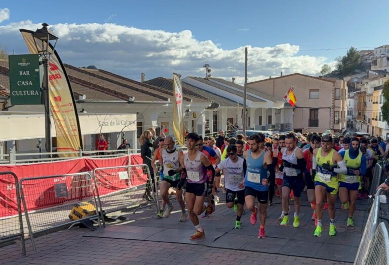 Dominio absoluto de Marcos López en Molinicos y gran jornada para el atletismo hellinero