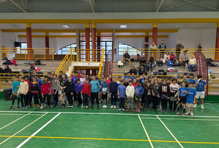 El bádminton escolar deja protagonismo local con varios podios destacados en Hellín