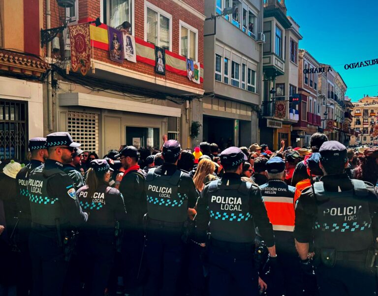 La Policía Local destaca una Semana Santa sin incidentes y con más de 300 actuaciones