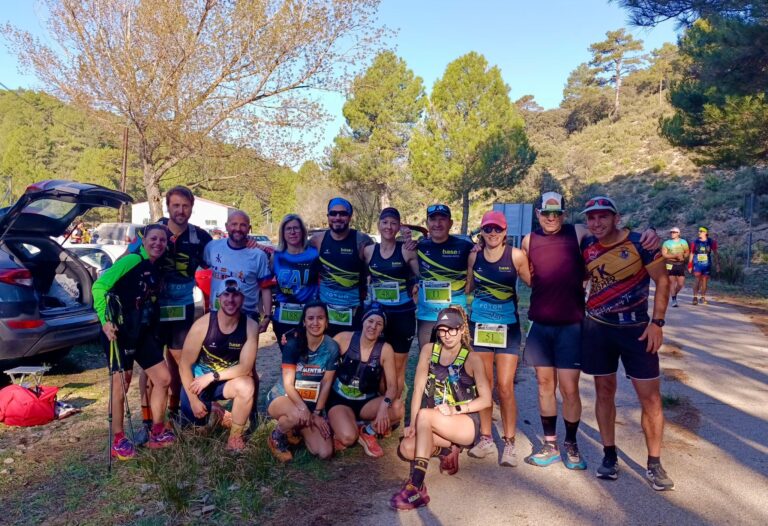 Doble podio hellinero en el Trail de Peñascosa con Carmen López y Francisco Tauste