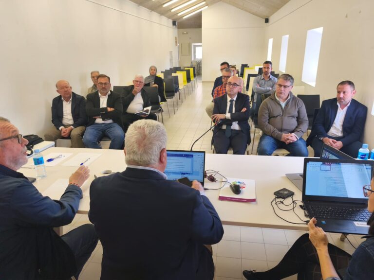 Hellín se suma a la presión para reabrir el tren Cartagena–Albacete