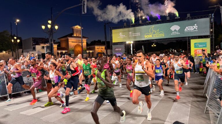 El 10K Nocturno vuelve a convertir Albacete en una fiesta deportiva
